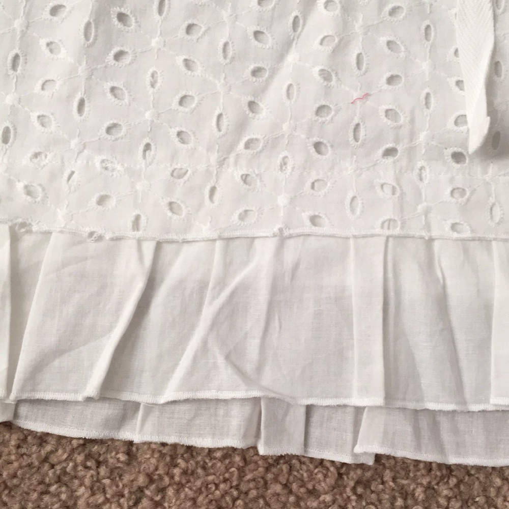 FANG White Eyelet Top - Picture 3 of 4